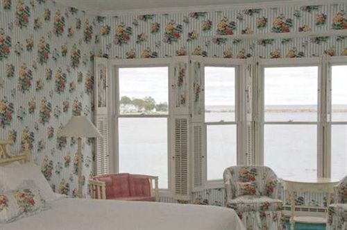 Hotel Iroquois Mackinac Island Bagian luar foto